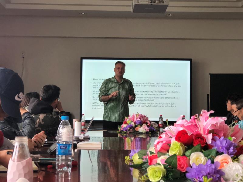 1526656741187061973.jpg 22.jpg