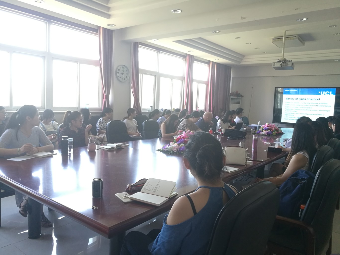 1505797619489021985.jpg gaitubao_com_15057984365681.jpg